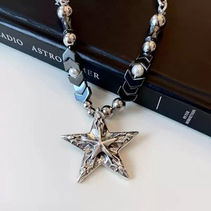 Star pendant faux pearl pendant necklace