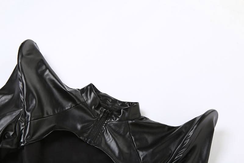 PU leather long sleeve zip-up crop top