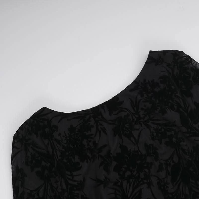 Round neck long sleeve self tie flower print maxi dress