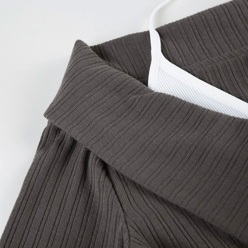 Long sleeve turnover collar halter button 2 piece top