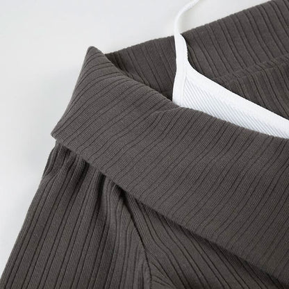 Long sleeve turnover collar halter button 2 piece top