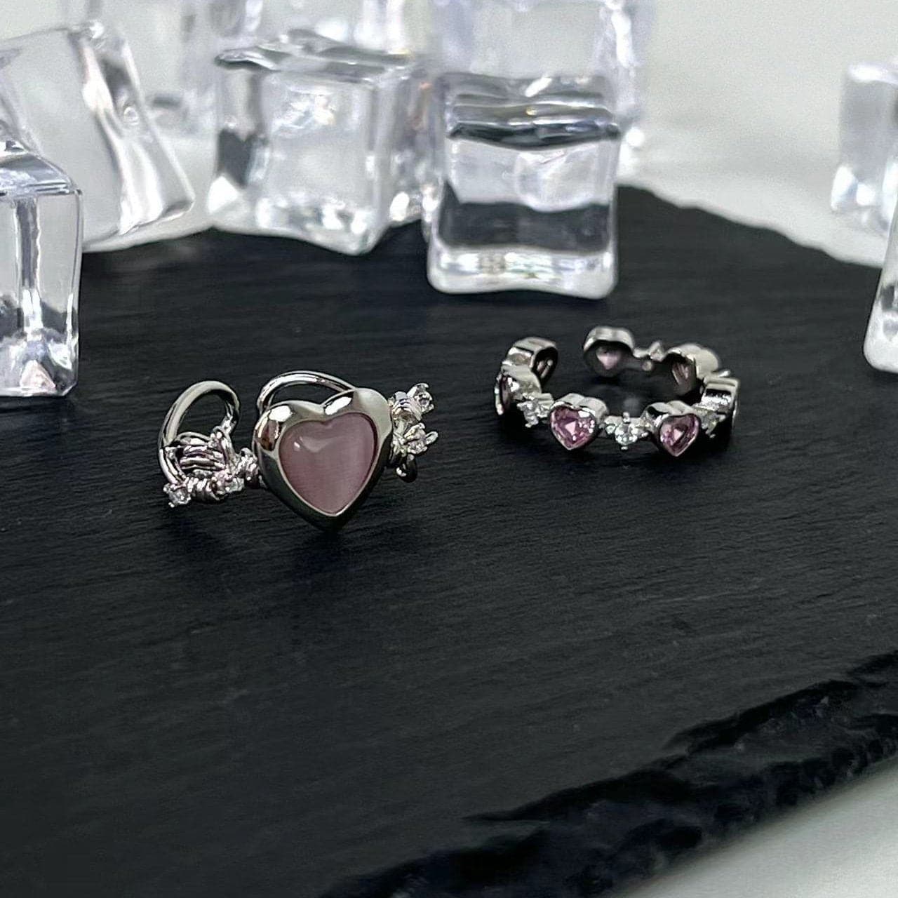 Heart rhinestone contrast ring