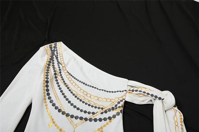 One shoulder long sleeve metal chain print top