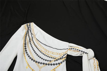 One shoulder long sleeve metal chain print top