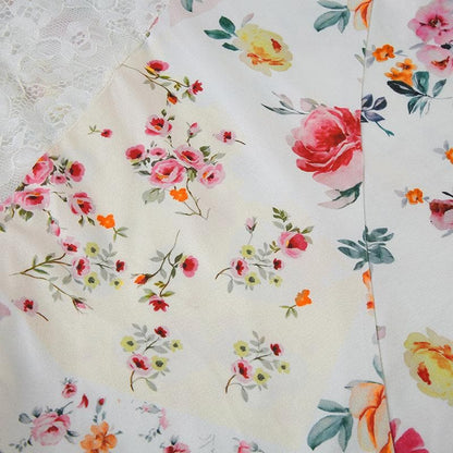 V neck lace hem flower print cami mini dress