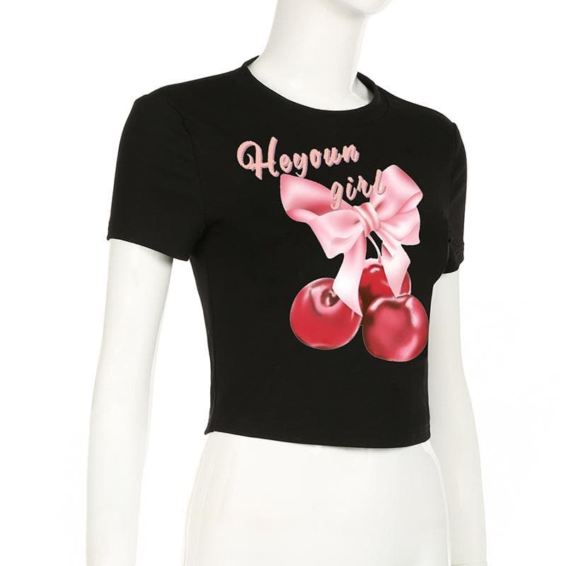 Short sleeve cherry print crewneck crop top