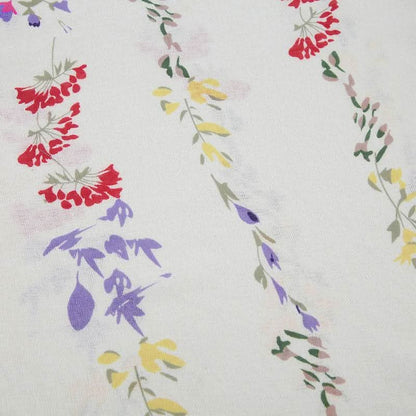 Crewneck long sleeve flower print top