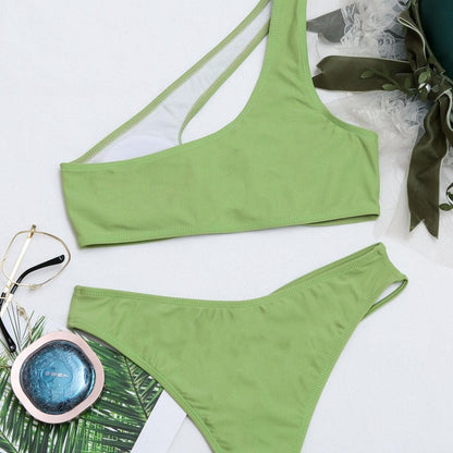 One side hollow out one shoulder solid bikini