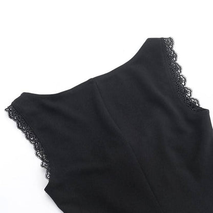 Sleeveless lace up lace hem top