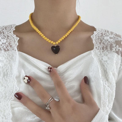 Heart pendant beaded multicolor necklace