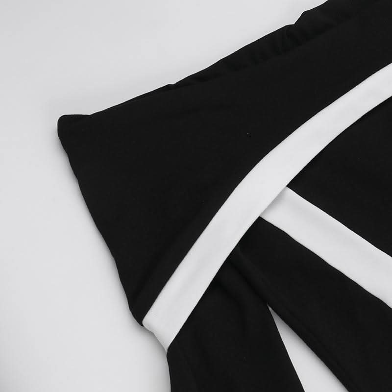 Long sleeve off shoulder contrast backless maxi dress