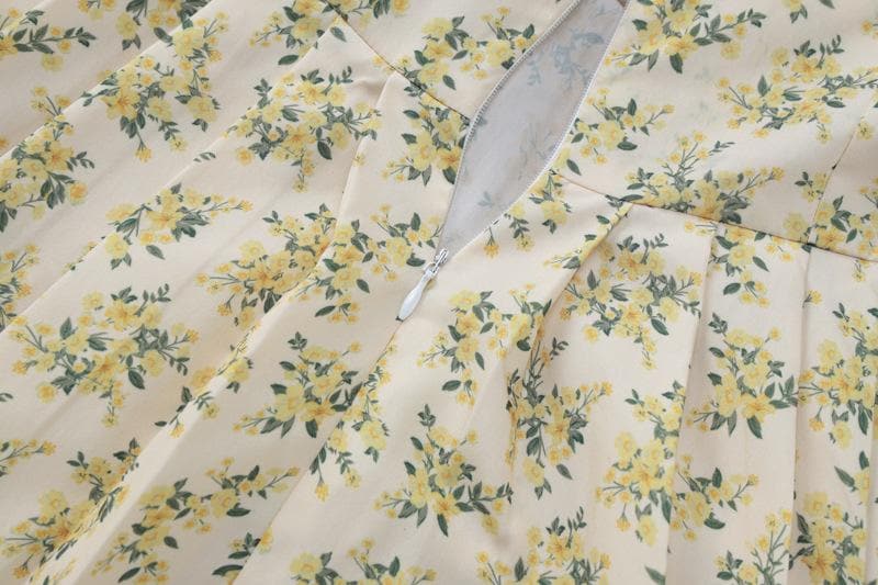 Short puff sleeve pleated zip-up flower print mini dress