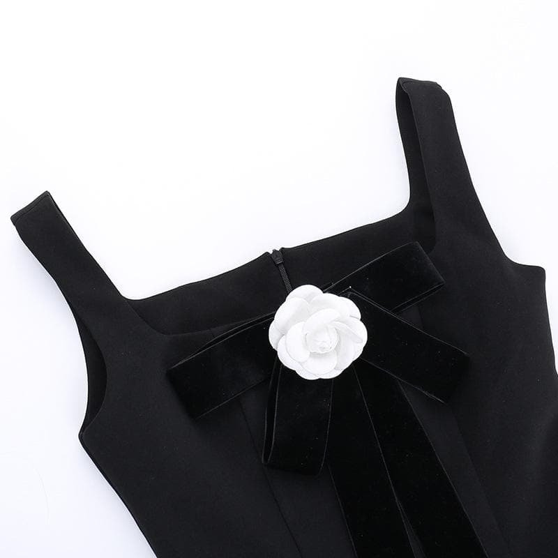 Bowknot flower applique square neck cami mini dress