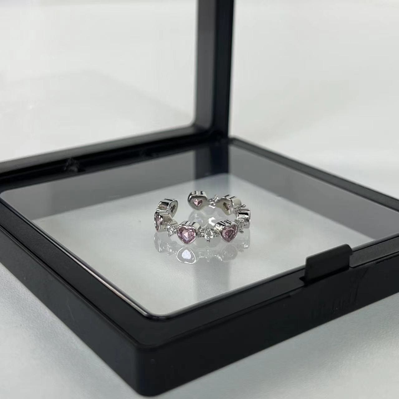 Heart rhinestone contrast ring