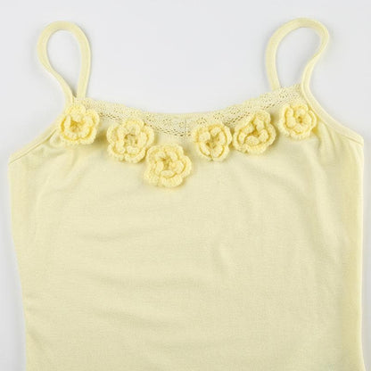 Flower applique lace hem ruffle cami top