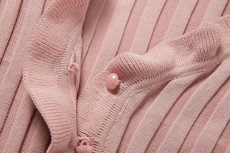 Short sleeve ribbed ruffled buttoned crop top
