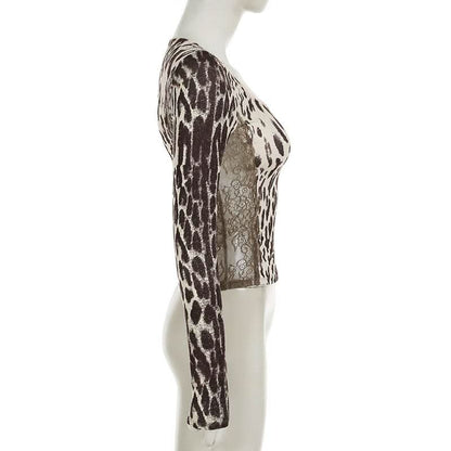 Leopard print long sleeve u neck lace hem top