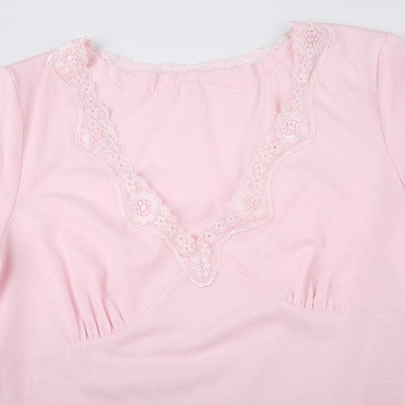 Short sleeve v neck ruched lace hem top