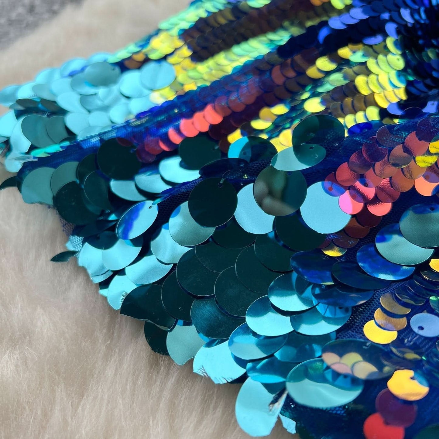 Glitter v neck spaghetti strap zip-up backless mini dress