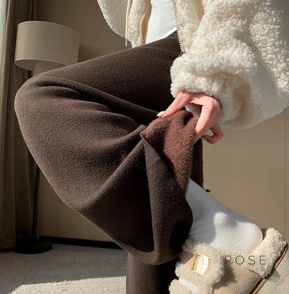 Avarie Cozy Wide-Leg Pants