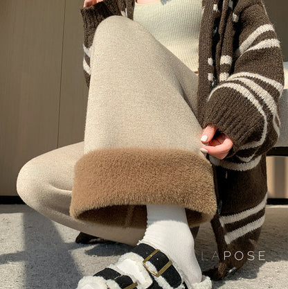 Avarie Cozy Wide-Leg Pants
