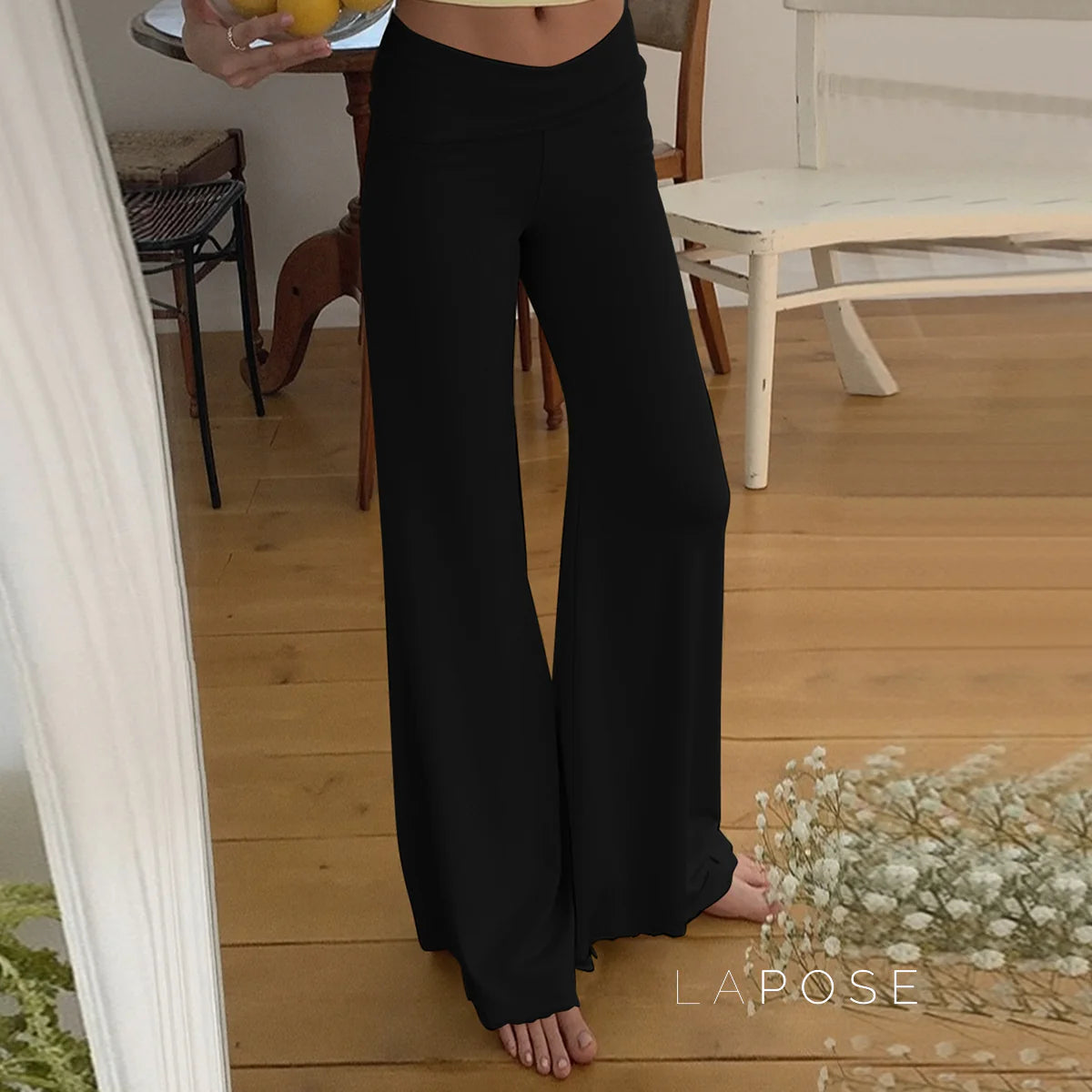 Delylah Low-Rise Wavy Flared Pants