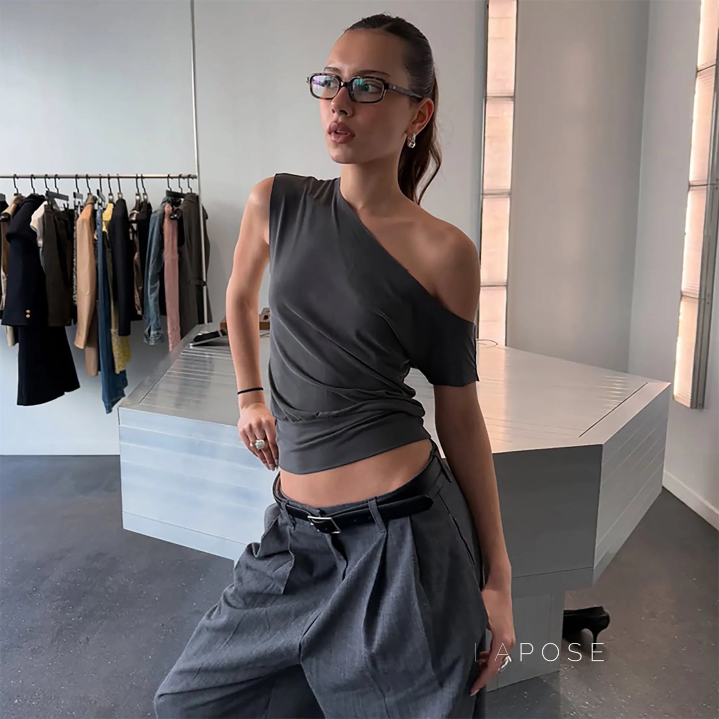 Kathryn One-Shoulder Tee