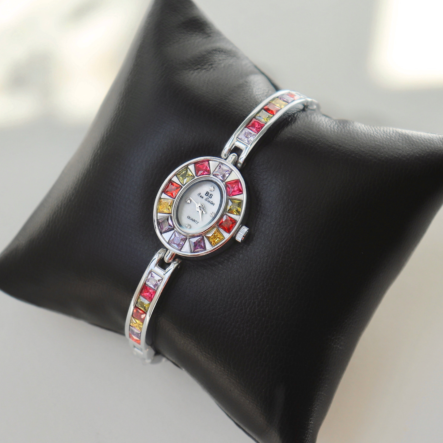 Luxurise® Livia