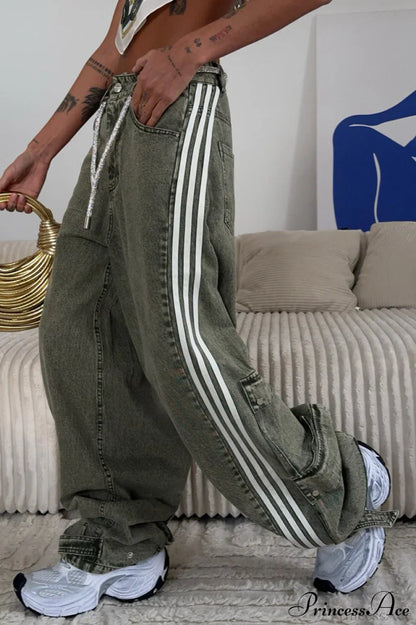 Low Waisted Striped Flowy Wide Leg Jeans