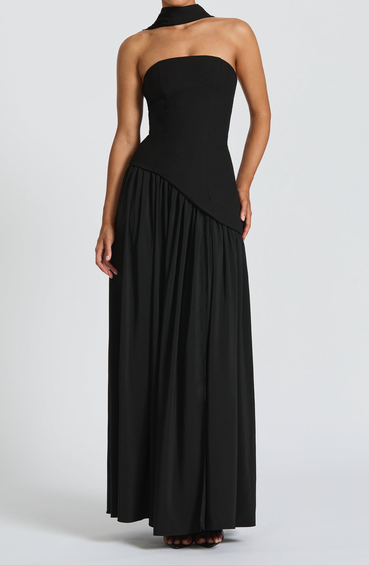 Lia Maxi Dress - Black