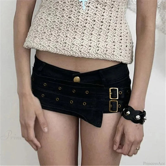 Metal Clasp Low Waist Short