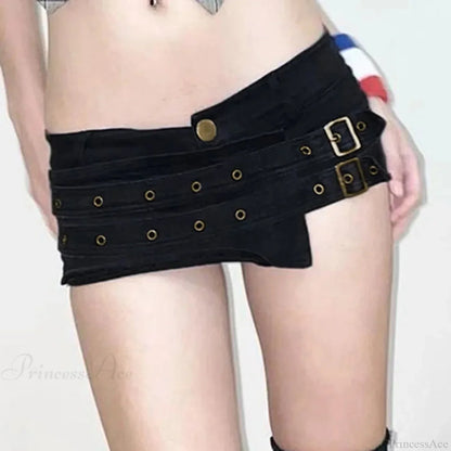 Metal Clasp Low Waist Short
