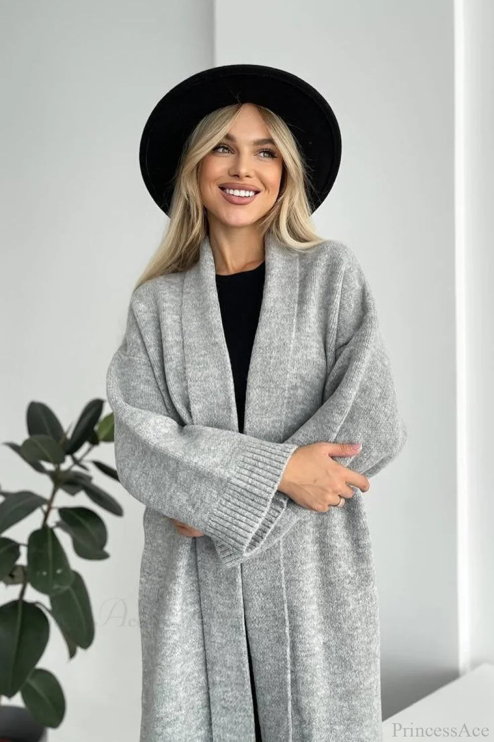 Minimalist Elegant Collarless Cardigan-Inspired Overcoat