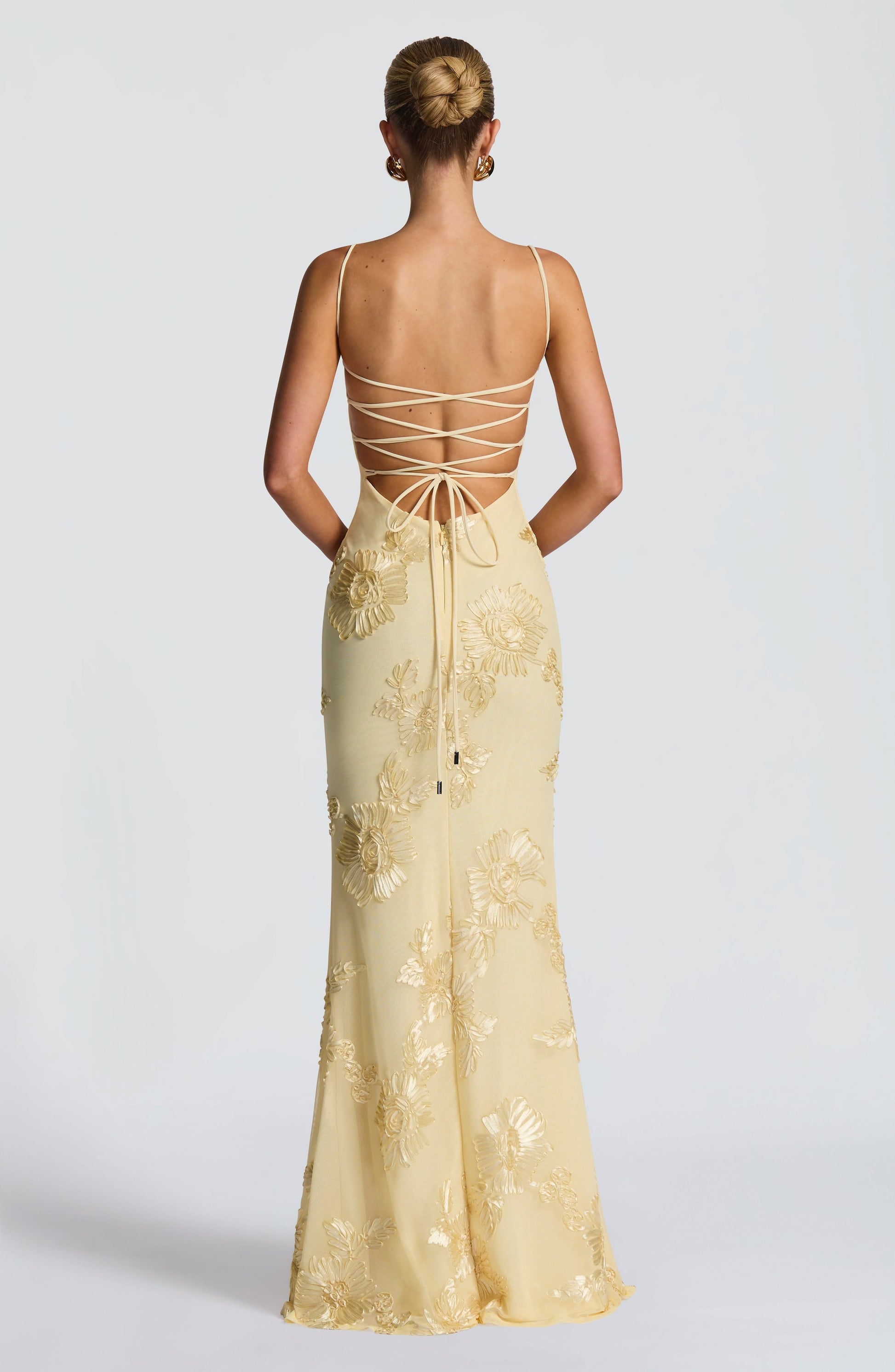Sweetheart Corset Bodice Spaghetti Strap 3D Floral Embroidered Mesh Mermaid Maxi Gown