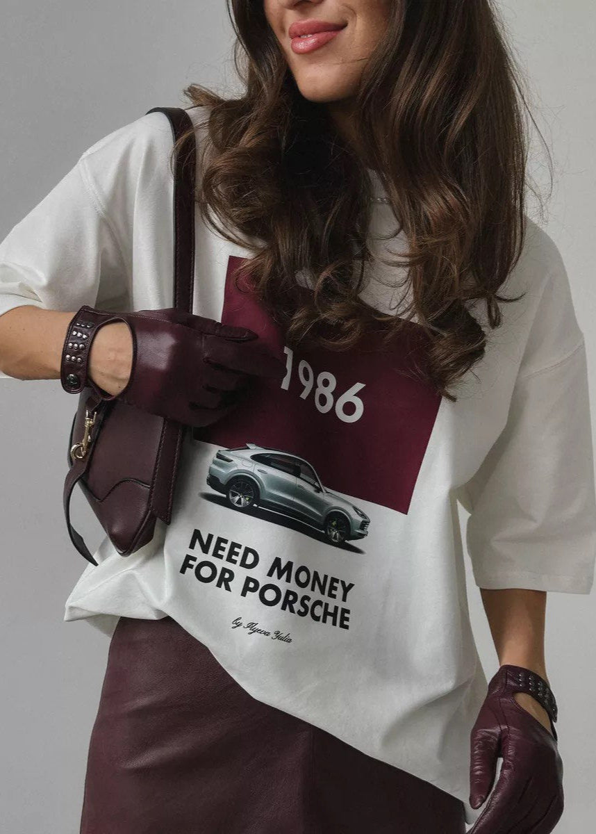1986 Porsche Graphic Tee – Oversized White T-Shirt for Women