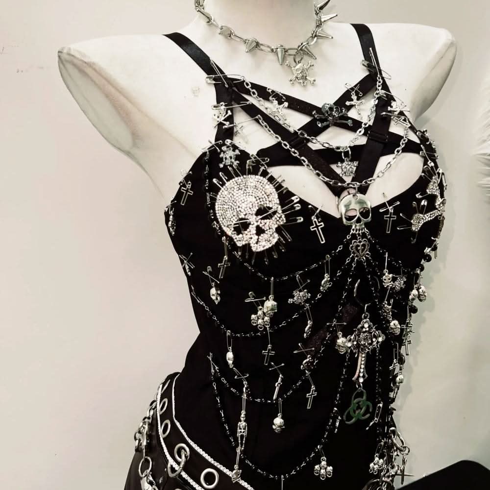 PU leather beaded skull o ring metal chain mini skirt set