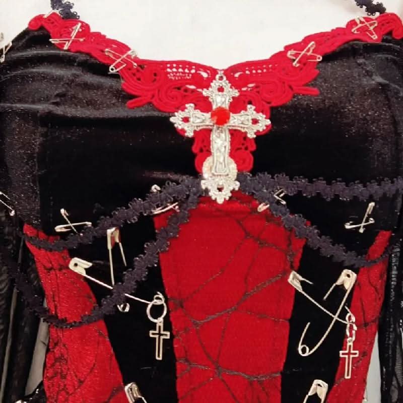 Lace hem halter u neck cross applique shrug mini skirt set