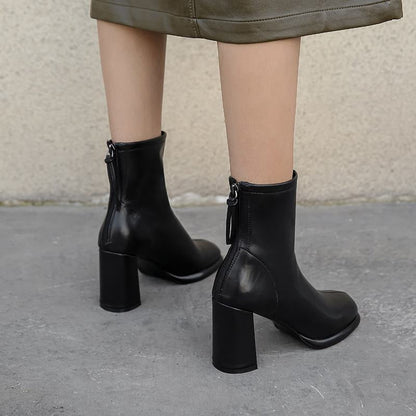 Hilma Boots