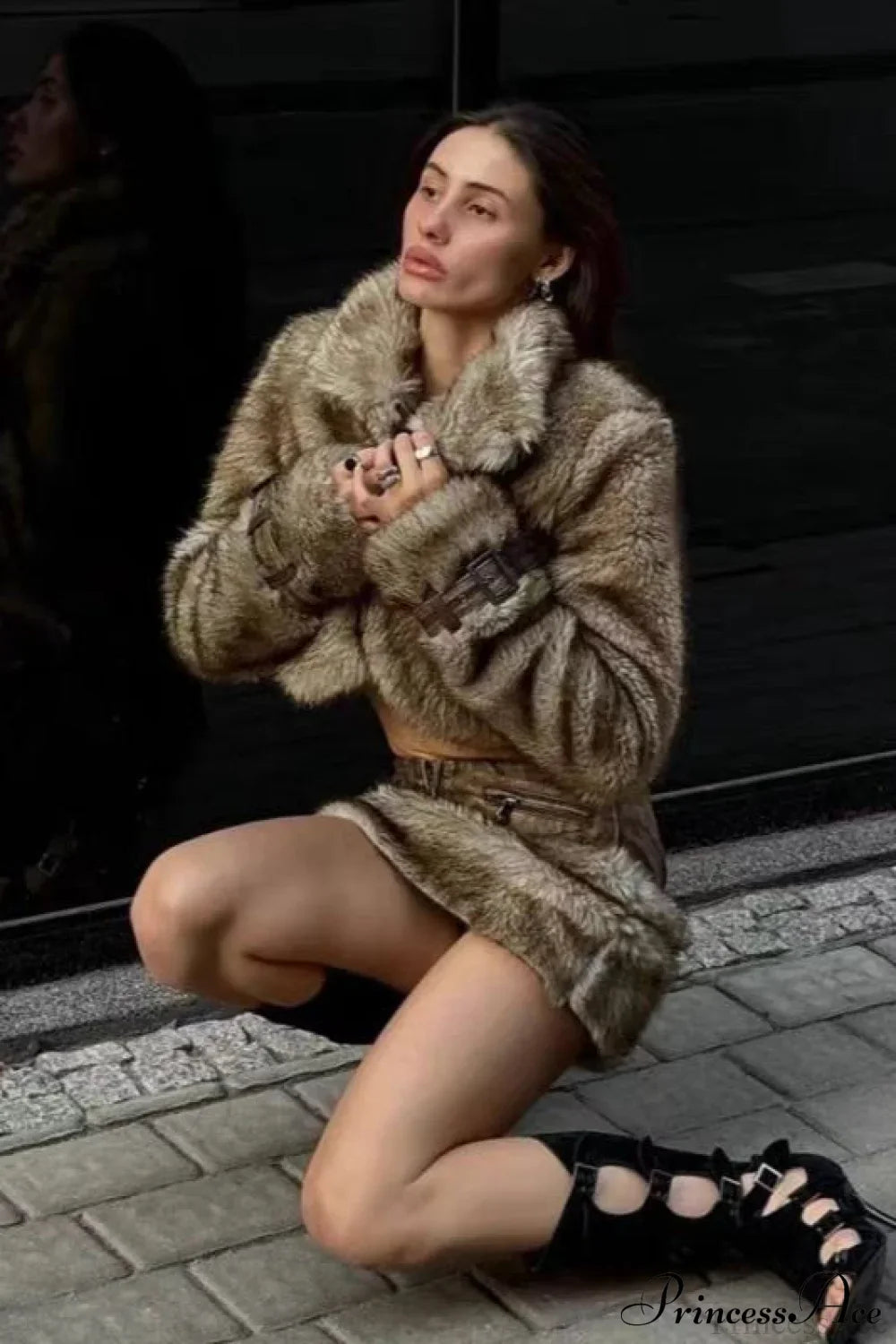 Retro Cropped Turtleneck Faux Fur Warm Jacket