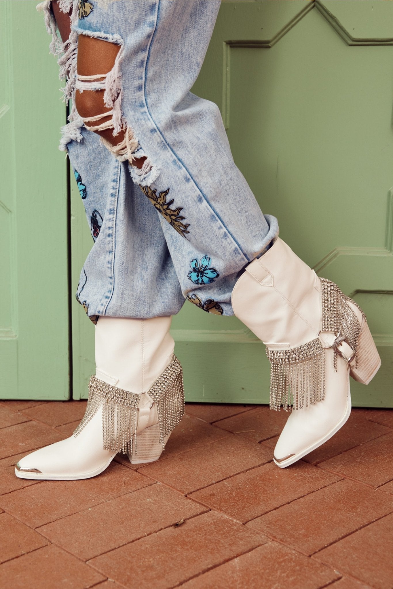 Serena Diamante Tassel Western Boots