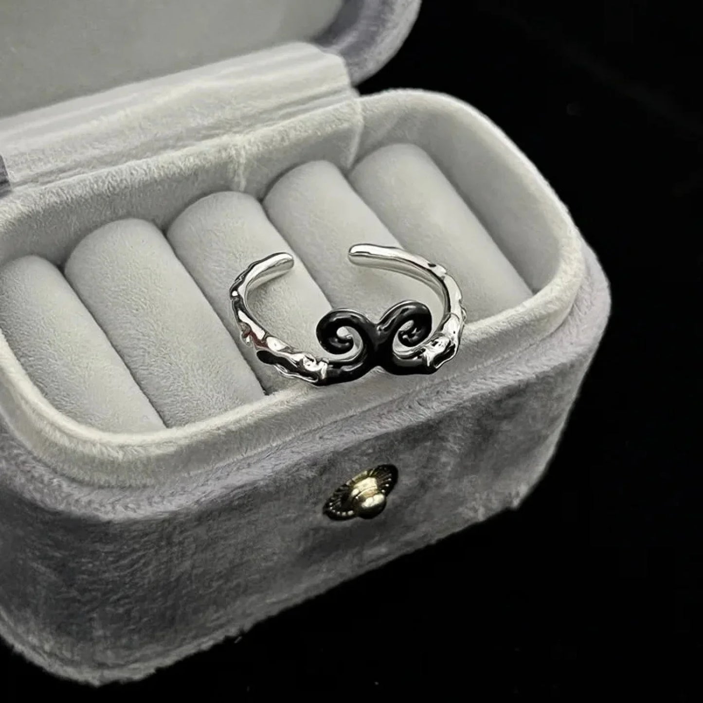 Simple Gothic Inebriated Spirit Ring