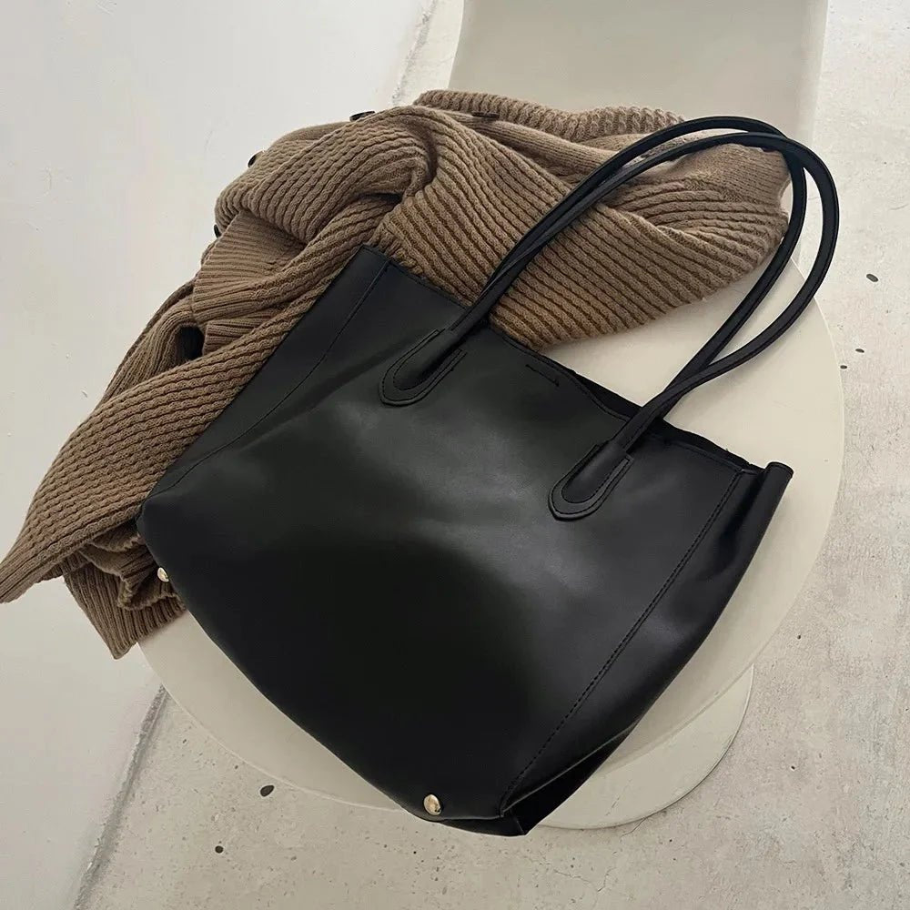 Cindy Tote Bag