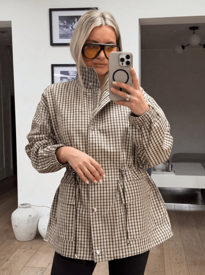 Daniela Vintage Plaid Waist-Cinched Jacket