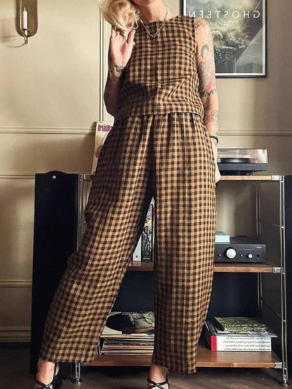 Wren Plaid Sleeveless Vest Nine Point Pants Set