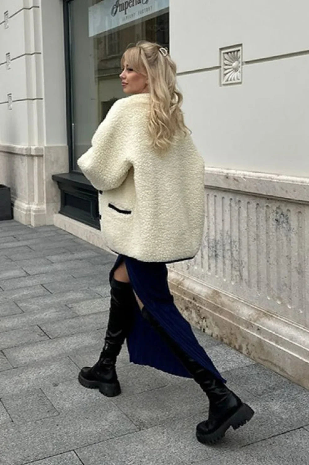 solid color Sherpa Horn Button Minimalist Coat