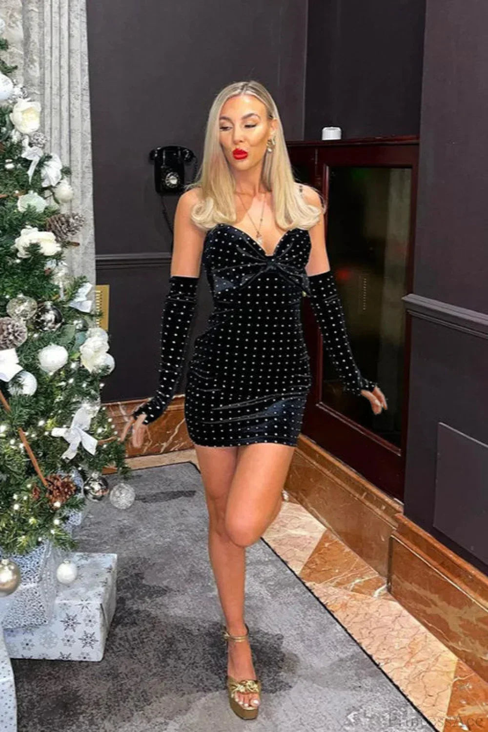 Rhinestone Embellished Velvet Strapless Bow Bust Bodycon Mini Dress