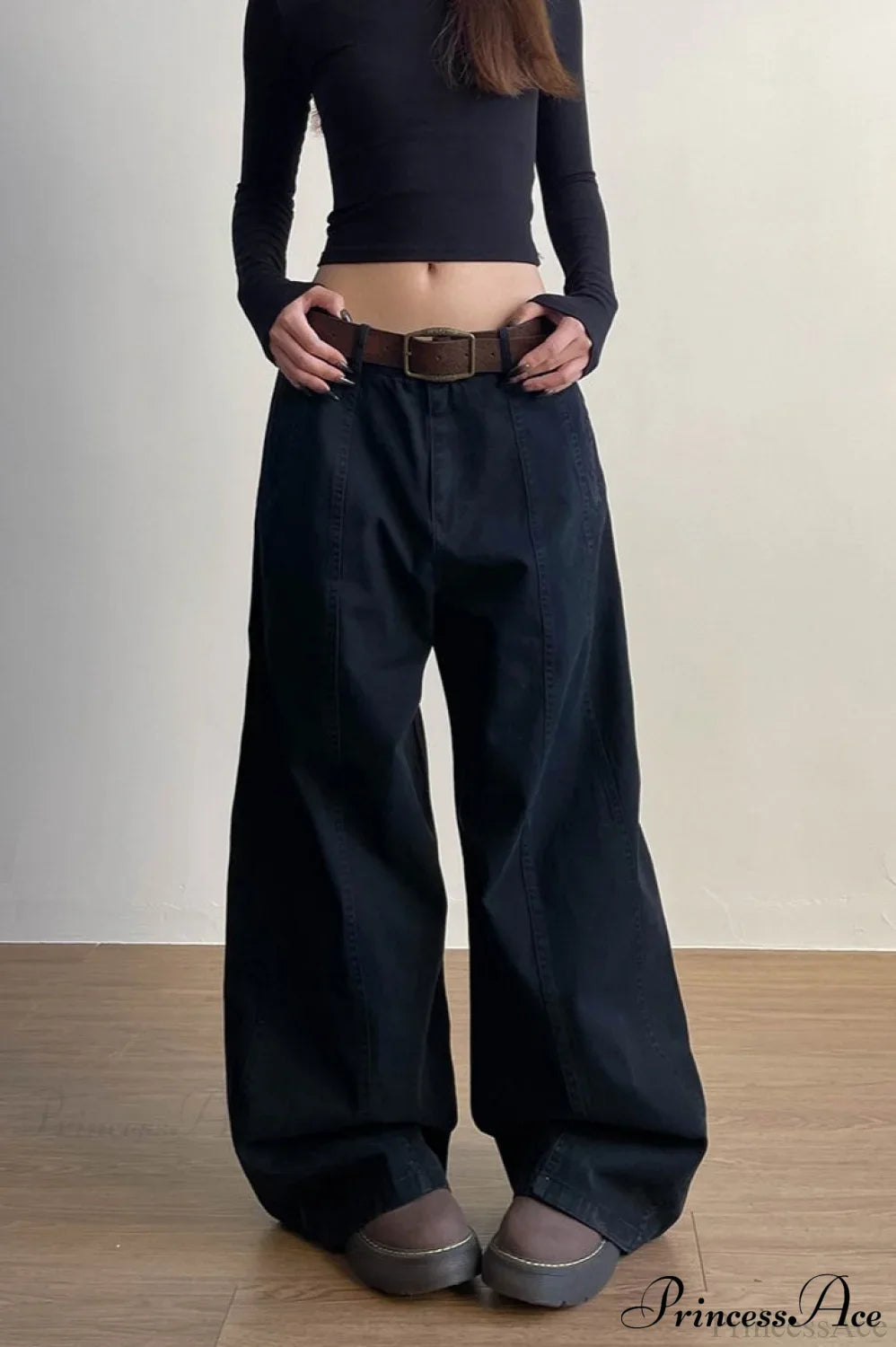 Structured Tailored Wide-Leg Cargo Pants