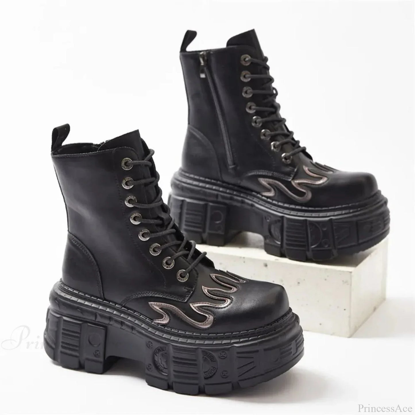 Stylish Rebel Lace-Up Circular Toe Thigh High Gothic Boot