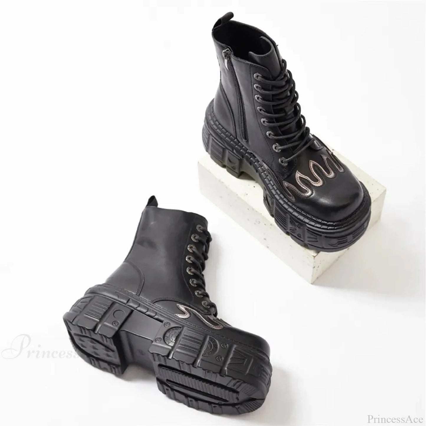 Stylish Rebel Lace-Up Circular Toe Thigh High Gothic Boot