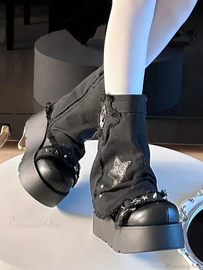 Sweet Lolita Canvas Y2K High-Heeled Gothic Boot

Modified Title: Charming Lolita Fabric 2000s Tall Gothic Boot